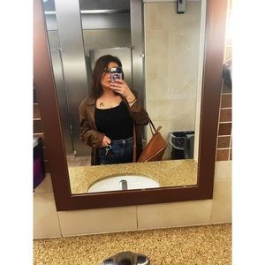 Meet your Posher, Kassandra